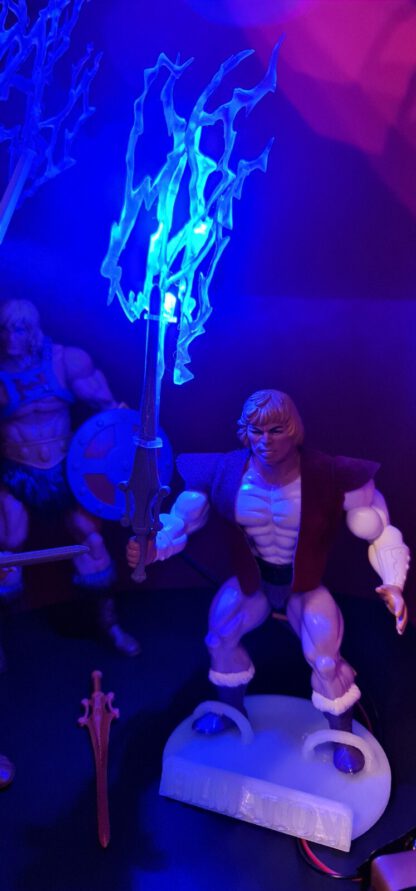 Masters of the Universe Prinz Adam oder He-man Zauberschwert mit Effekt – Bild 8