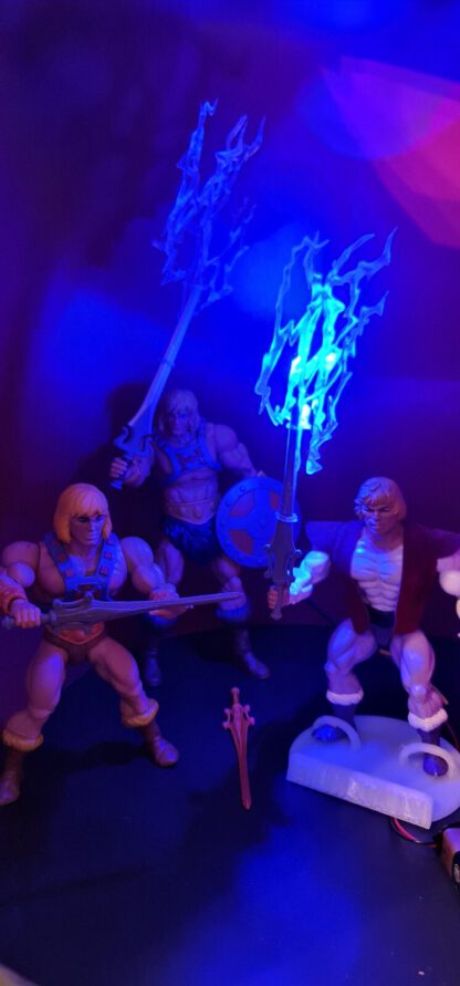 Masters of the Universe Prinz Adam oder He-man Zauberschwert mit Effekt – Bild 9